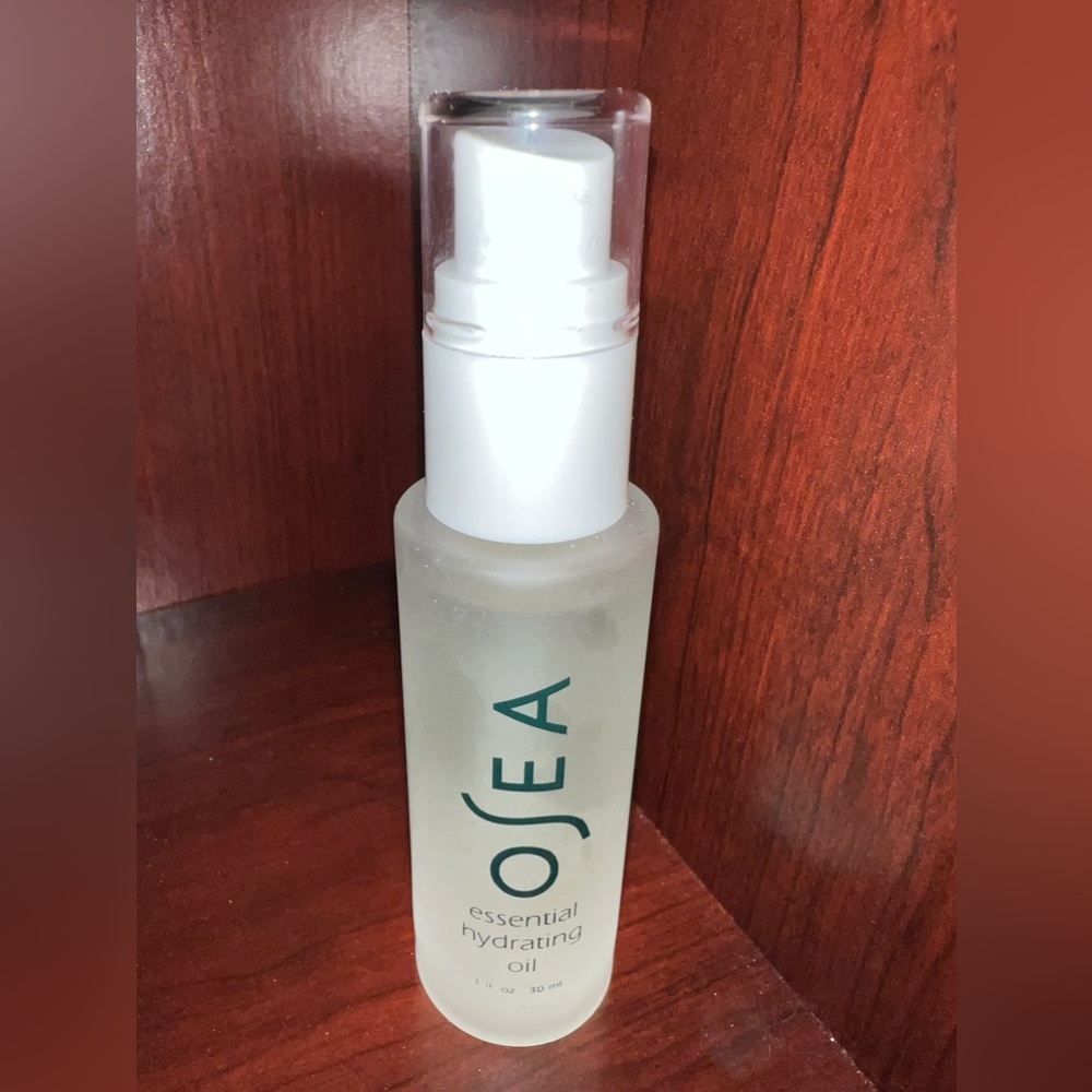 OSEA Essential Hydrating Oil. 98% full!  Excellent condition.